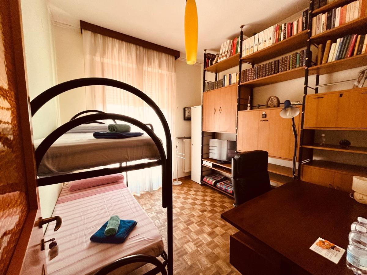 Affittacamere Umberto&Marisa Foligno Dış mekan fotoğraf